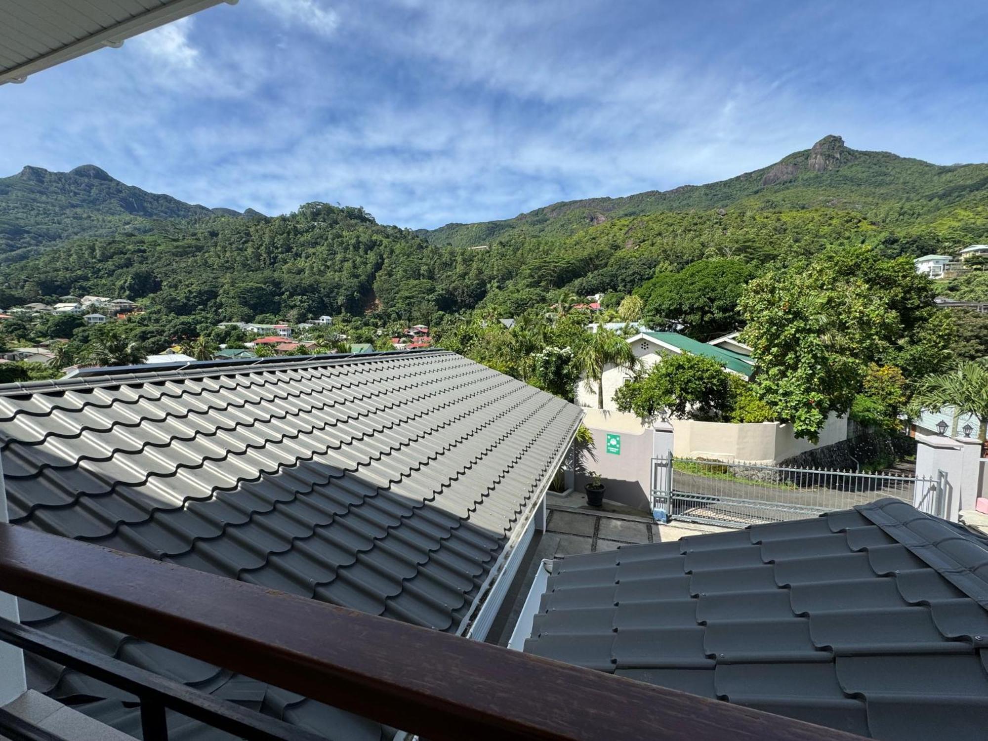 D'Offay Seaview Apartments Beau Vallon  Exterior foto