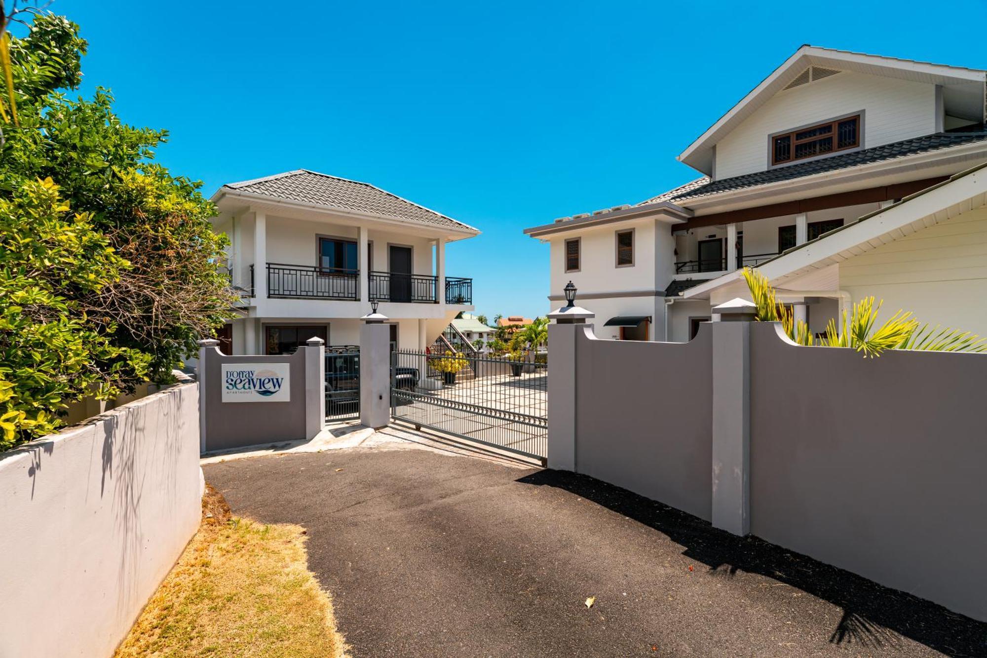 D'Offay Seaview Apartments Beau Vallon  Exterior foto