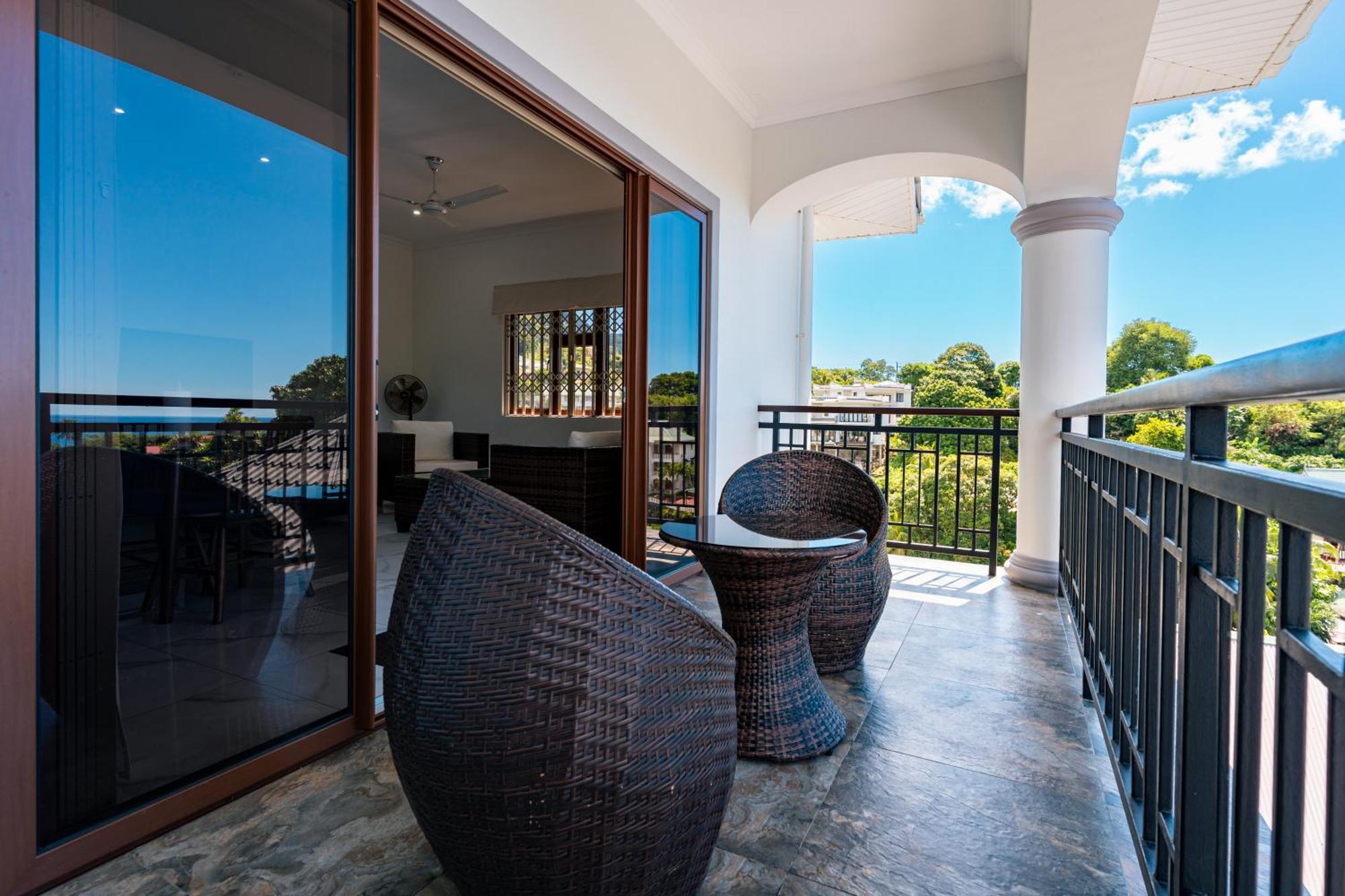 D'Offay Seaview Apartments Beau Vallon  Exterior foto