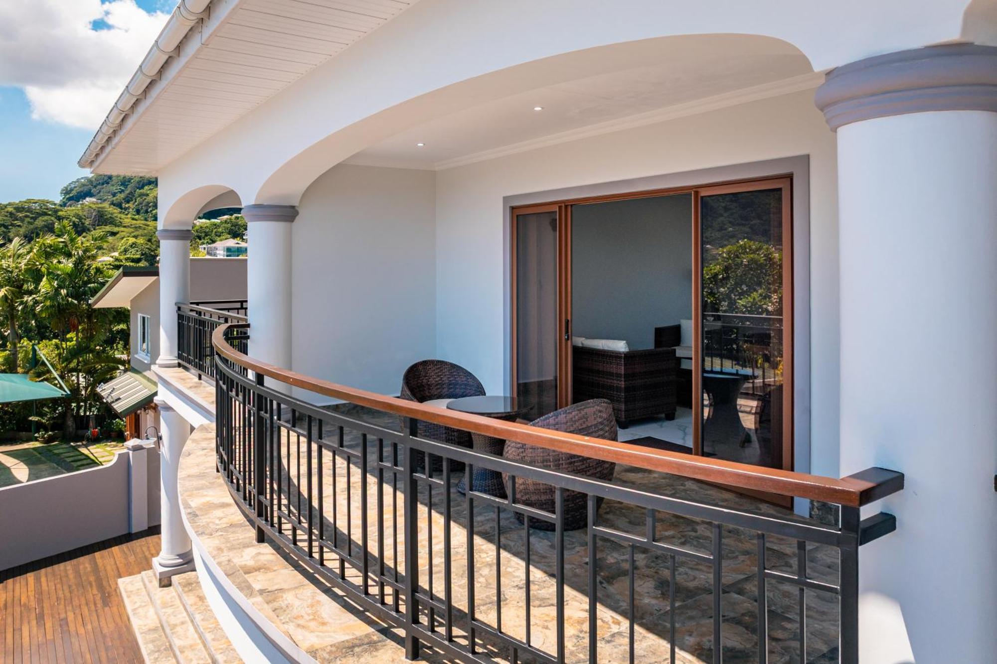 D'Offay Seaview Apartments Beau Vallon  Exterior foto